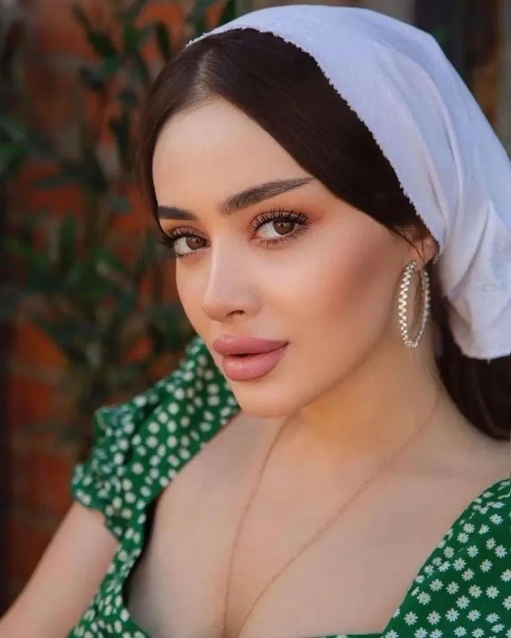 Damla - Başakşehir Escort