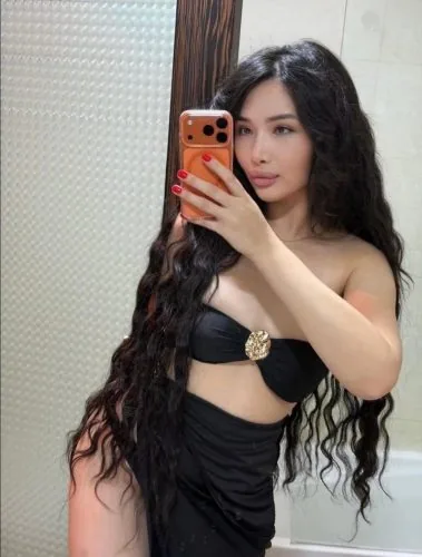 Su - Başakşehir Escort
