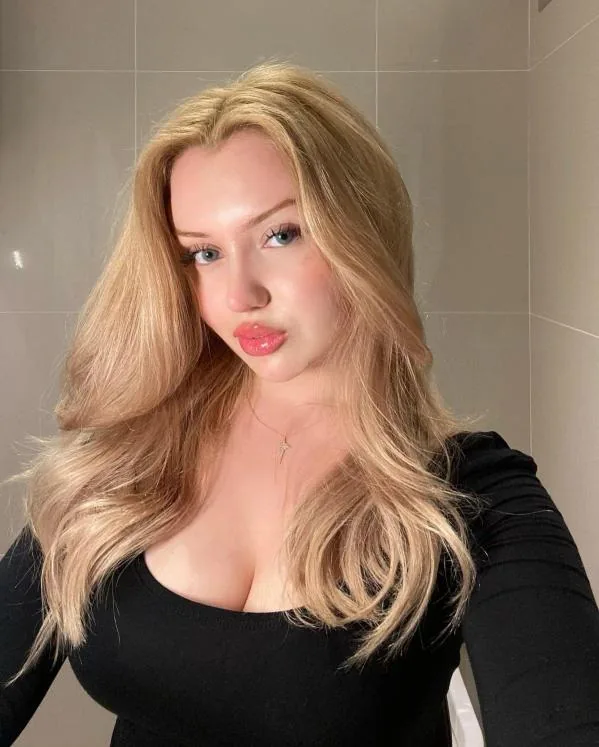 Eda - Başak, Başakşehir Escort